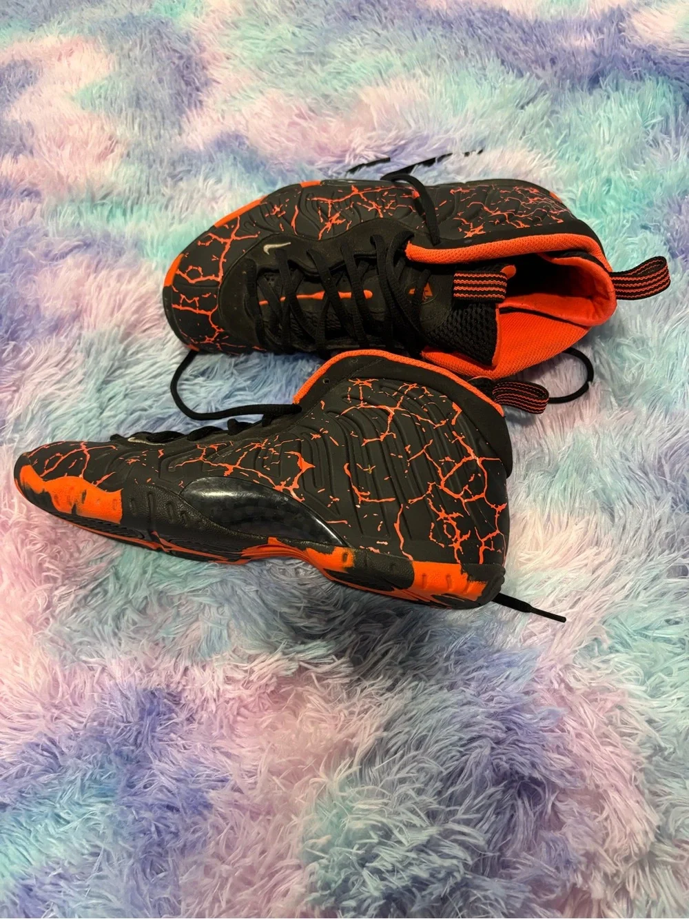 N/A bold black